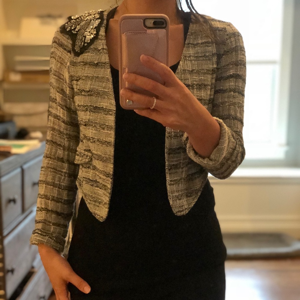 Cropped jacket with jewel detail